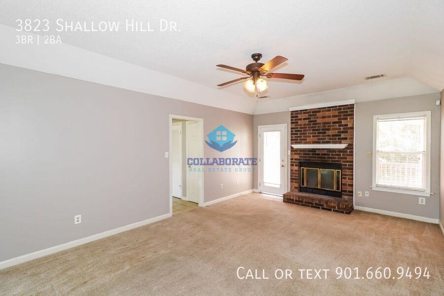 3823 Shallowhill Dr - Photo 4 of 18