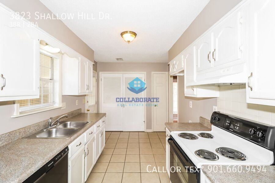 3823 Shallowhill Dr - Photo 7 of 18