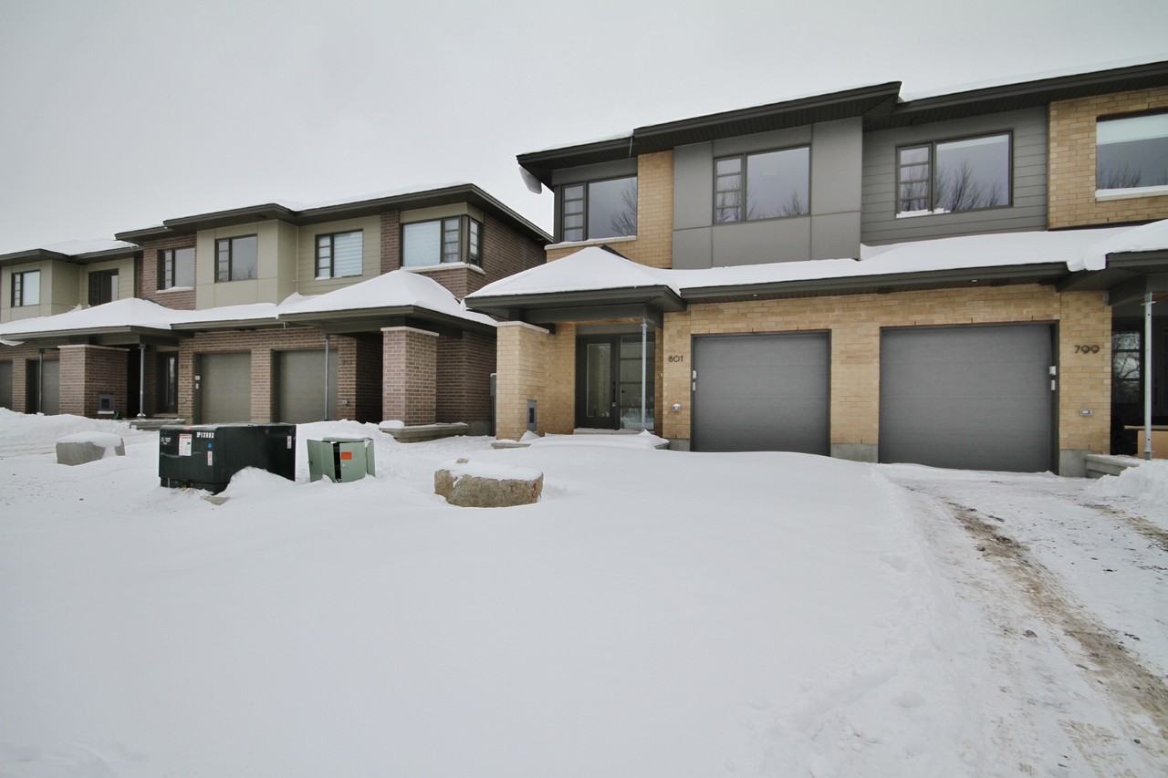 801 Brian Good Ave - Photo 2 of 50
