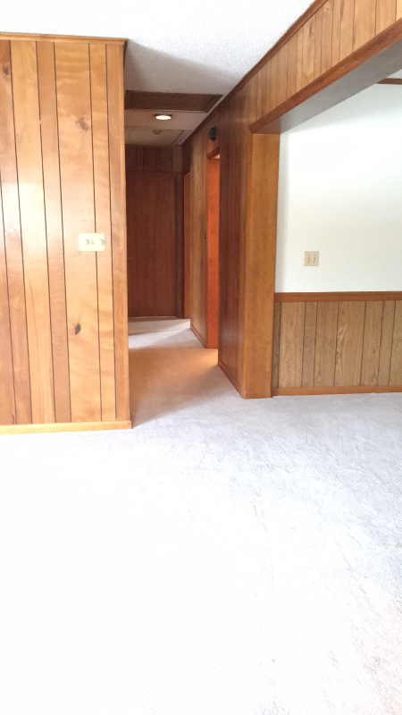109 Fairview Dr - Photo 4 of 9