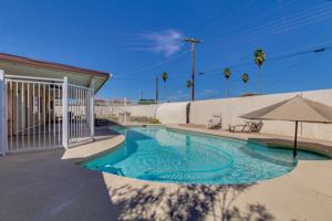 featured image of 942 W Mclellan Rd