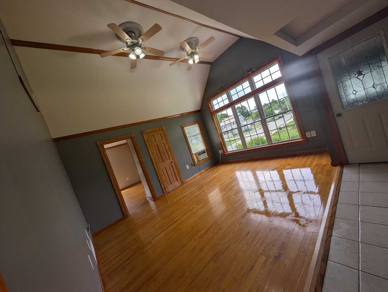 57 Platt St #UP - Photo 6 of 13
