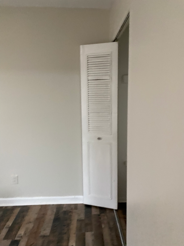 11210 Pyramid Rd - Photo 7 of 21