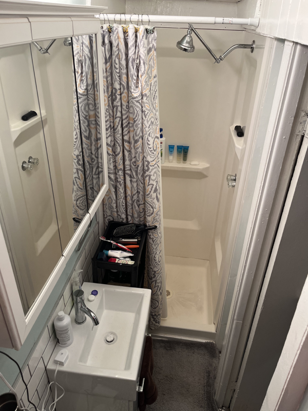 1435 Marshall St Ne #3 - Photo 5 of 17