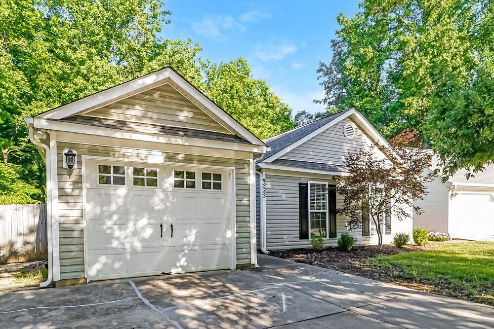 9232 Kimmel Ln - Photo 3 of 19