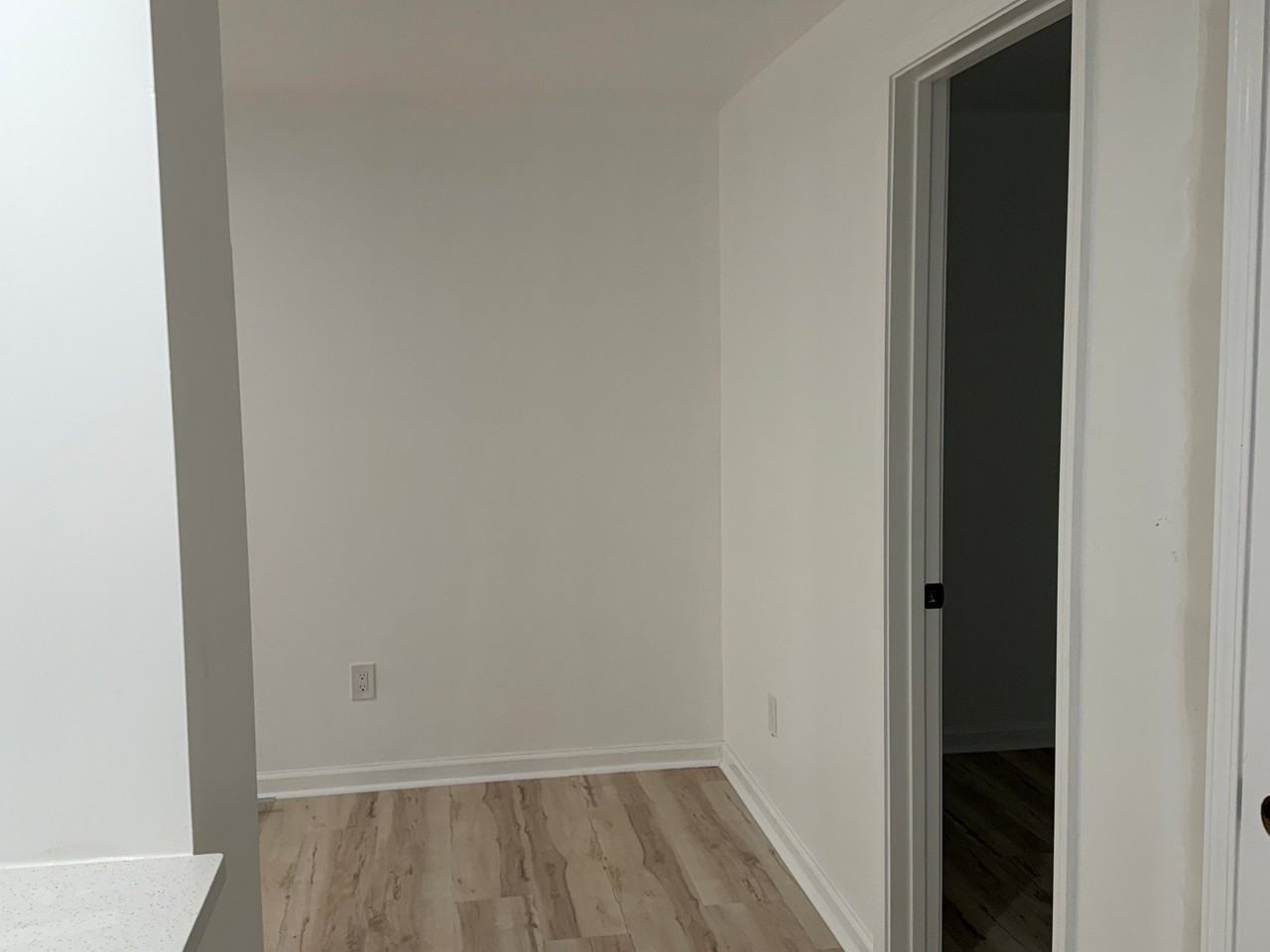 2530 Peachwood Cir Ne #2530-2 - Photo 2 of 13