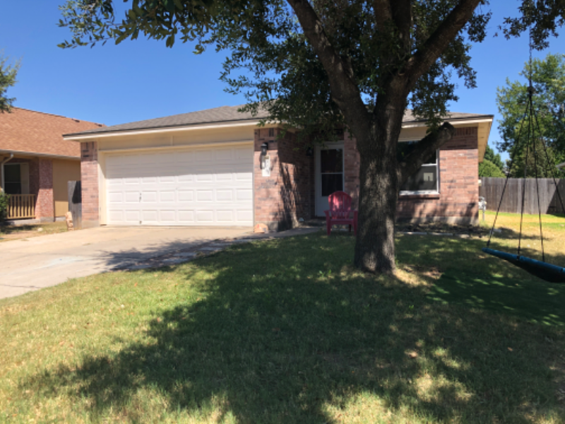 309 Paige Bnd - Photo 2 of 10