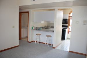 featured image of 118 E Ash St #B