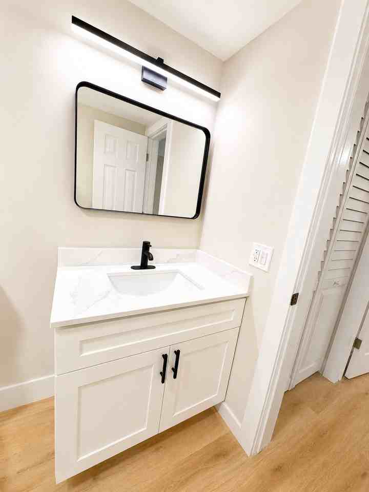 5414 Ne 22nd Ter #4 - Photo 3 of 7