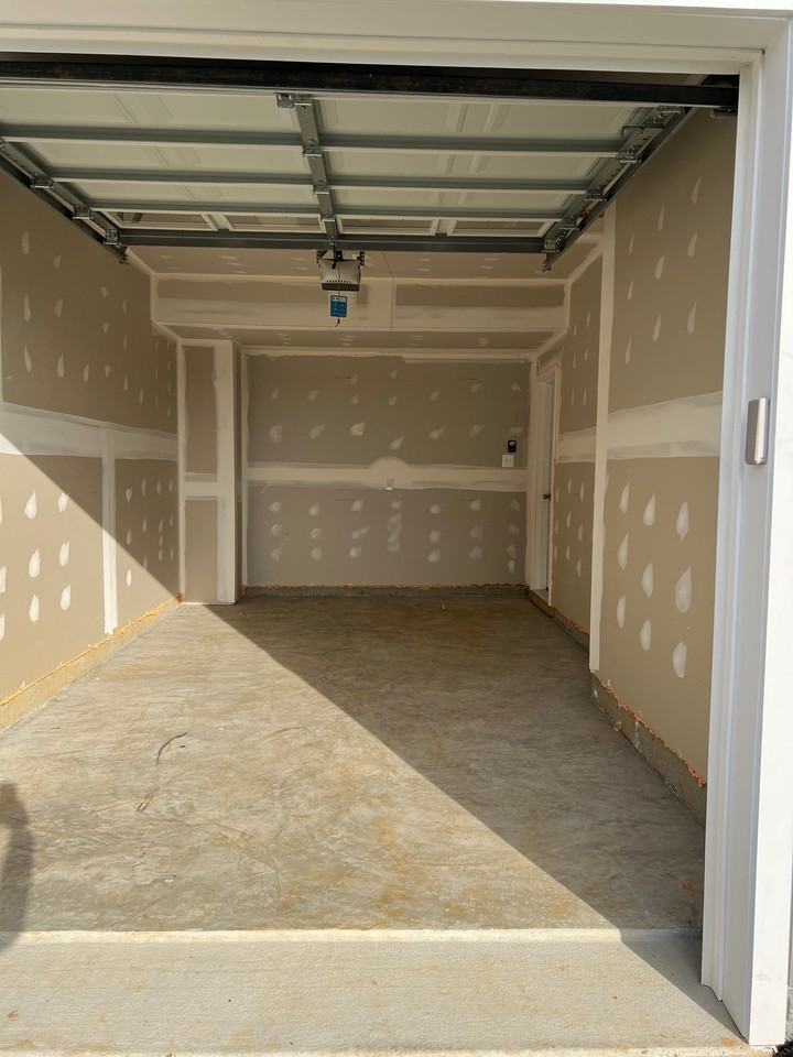 18 Bruton Ln - Photo 2 of 17