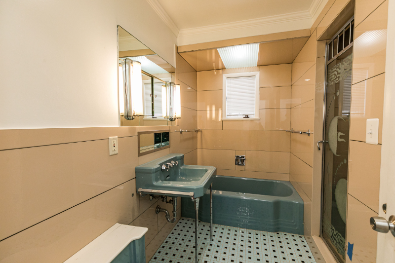 605 Crawford Ave - Photo 4 of 19