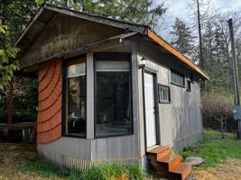 featured image of 15802 Mountain View Rd #B
