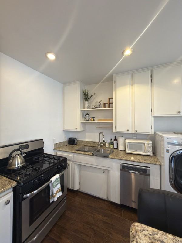 1169 20th St #1169 - Photo 7 of 14