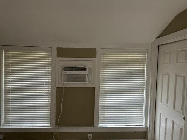 304 S Ridgewood Ave - Photo 6 of 25