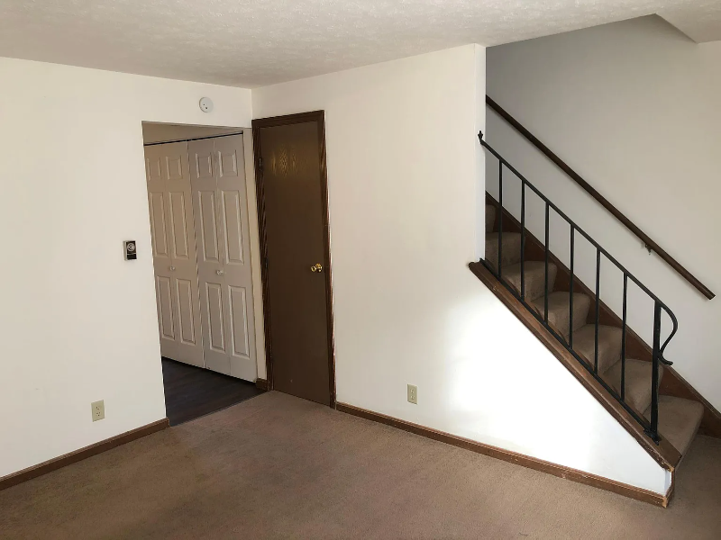 660 N Highlands #201 - Photo 2 of 7