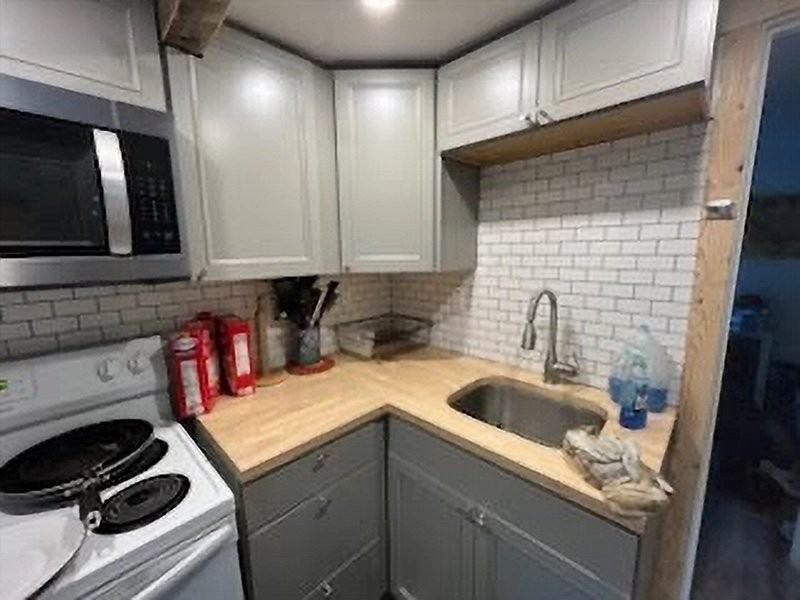 407 S 10th Ave - Photo 7 of 46