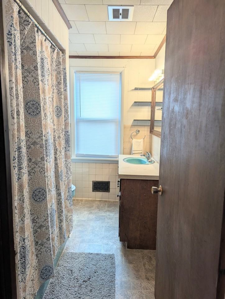 2205 Highland Ave - Photo 7 of 9