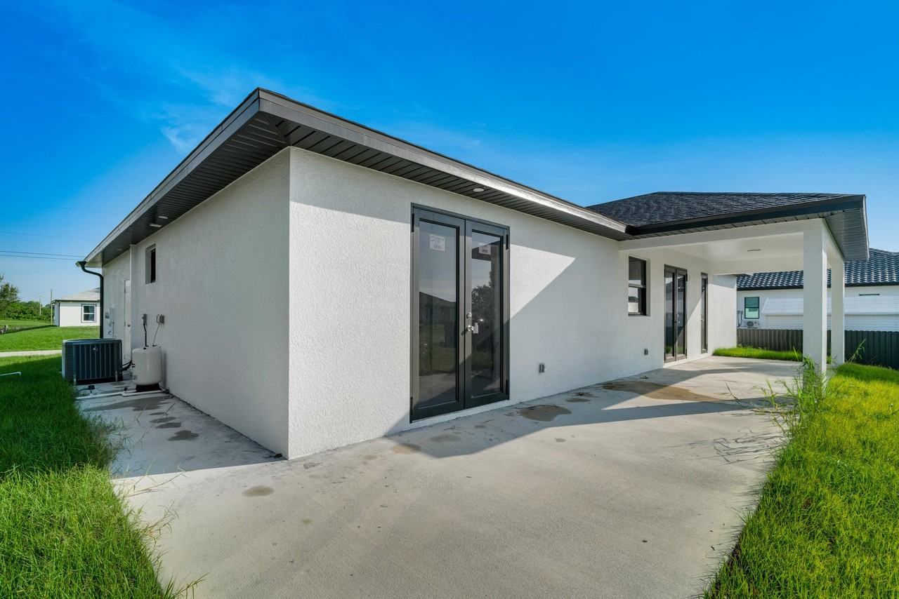 3811 15th St Sw - Photo 4 of 17