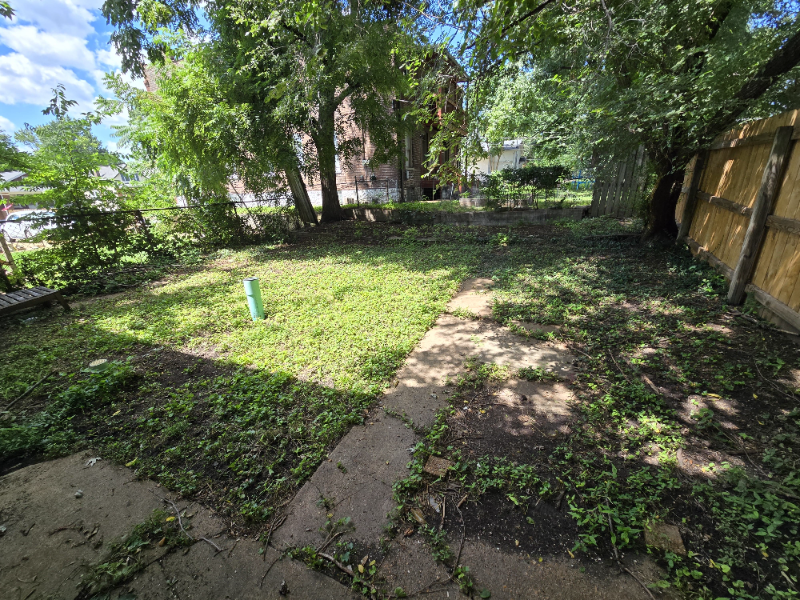2635 Brannon Ave #1F - Photo 2 of 9