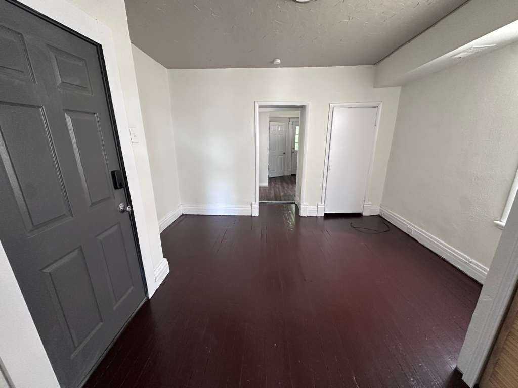 2635 Brannon Ave #1F - Photo 4 of 9