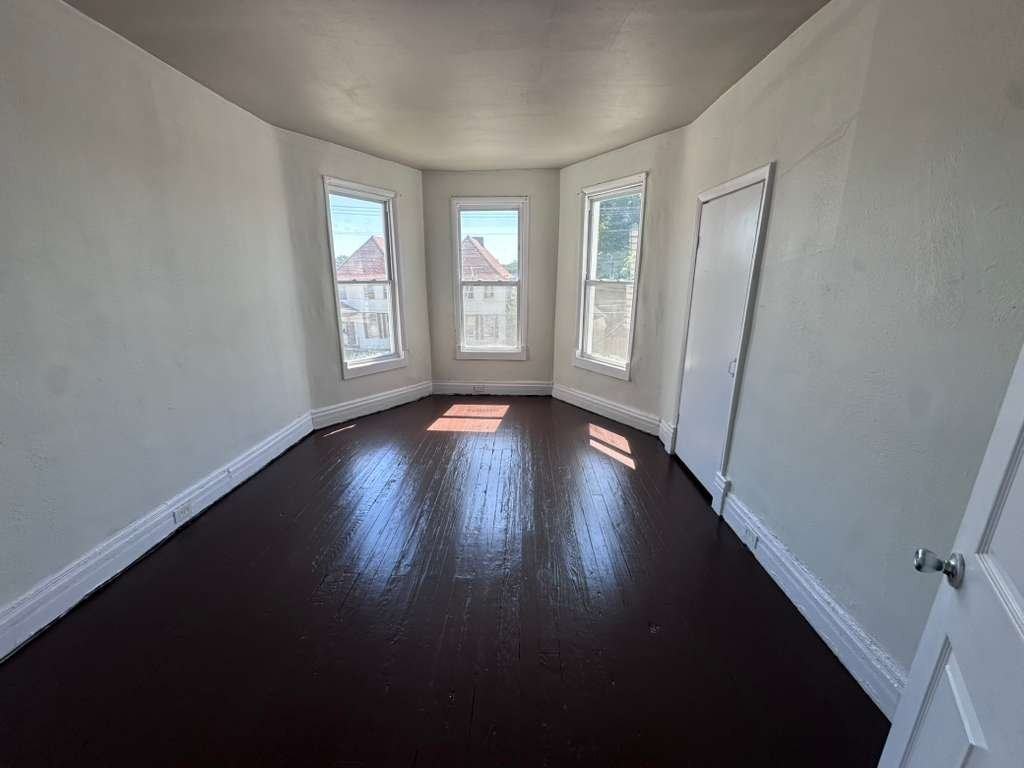 2635 Brannon Ave #1F - Photo 6 of 9