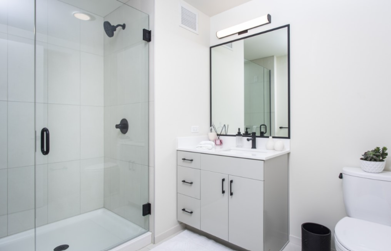 62 E Wacker Pl - Photo 5 of 13