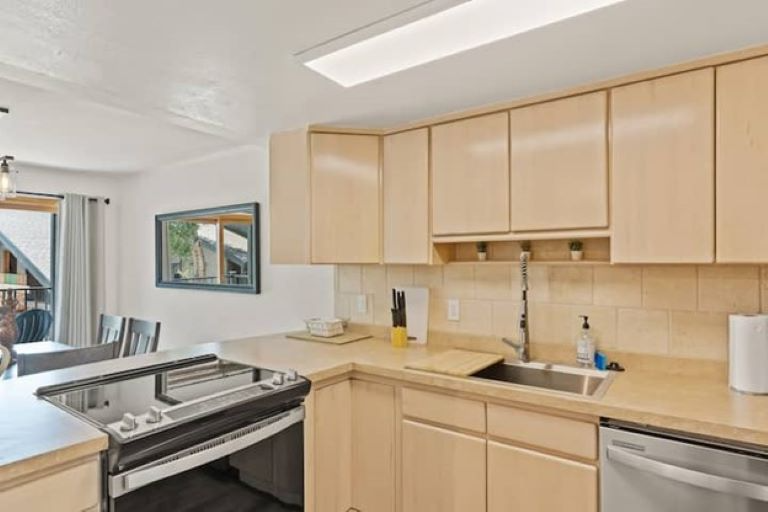 2505 Daybreak Court #301 - Photo 7 of 15
