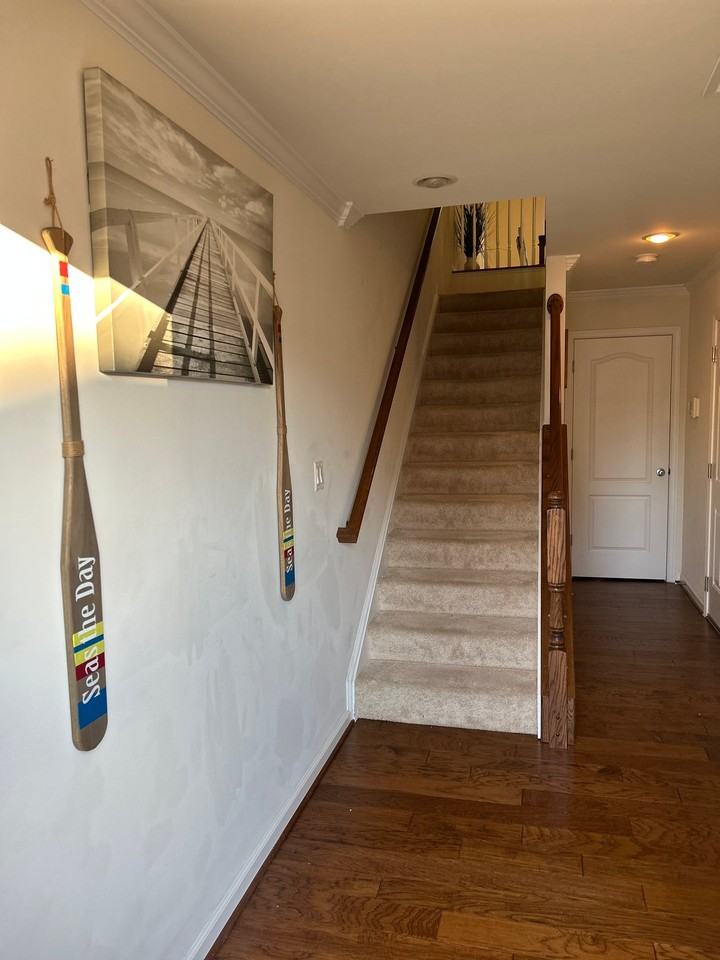217 Hidden Brook Dr - Photo 2 of 10