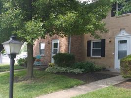 featured image of 1623 Williamsburg Ln N