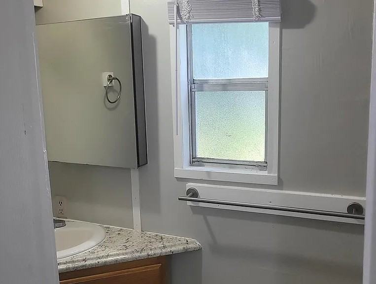 7429 Layton Dr - Photo 2 of 6