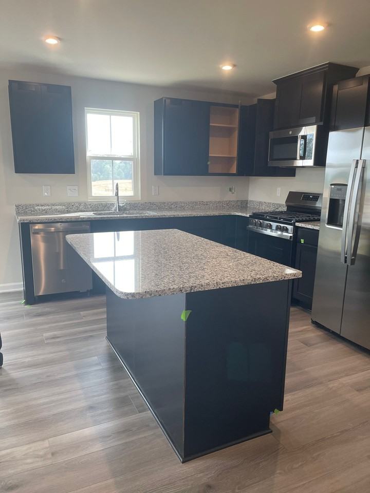 1151 Robins Nest Dr - Photo 2 of 16