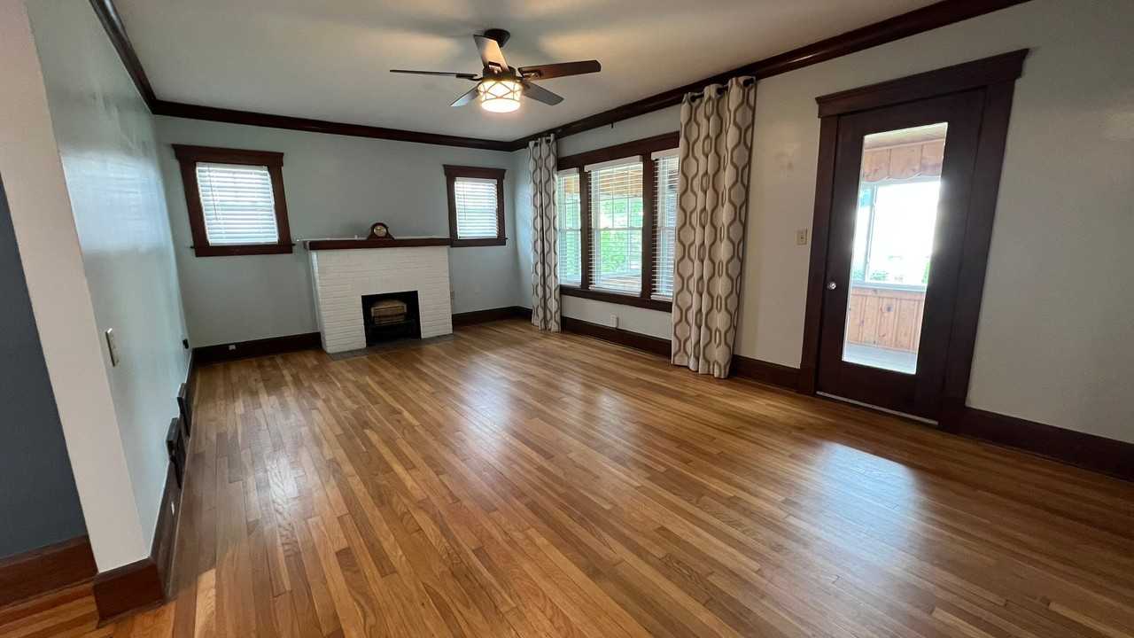 345 Harvard Ave - Photo 4 of 14