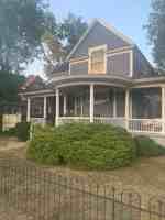 featured image of 1217 N Weber St