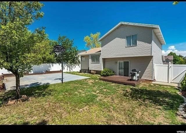 6732 S Clernates Dr - Photo 2 of 10
