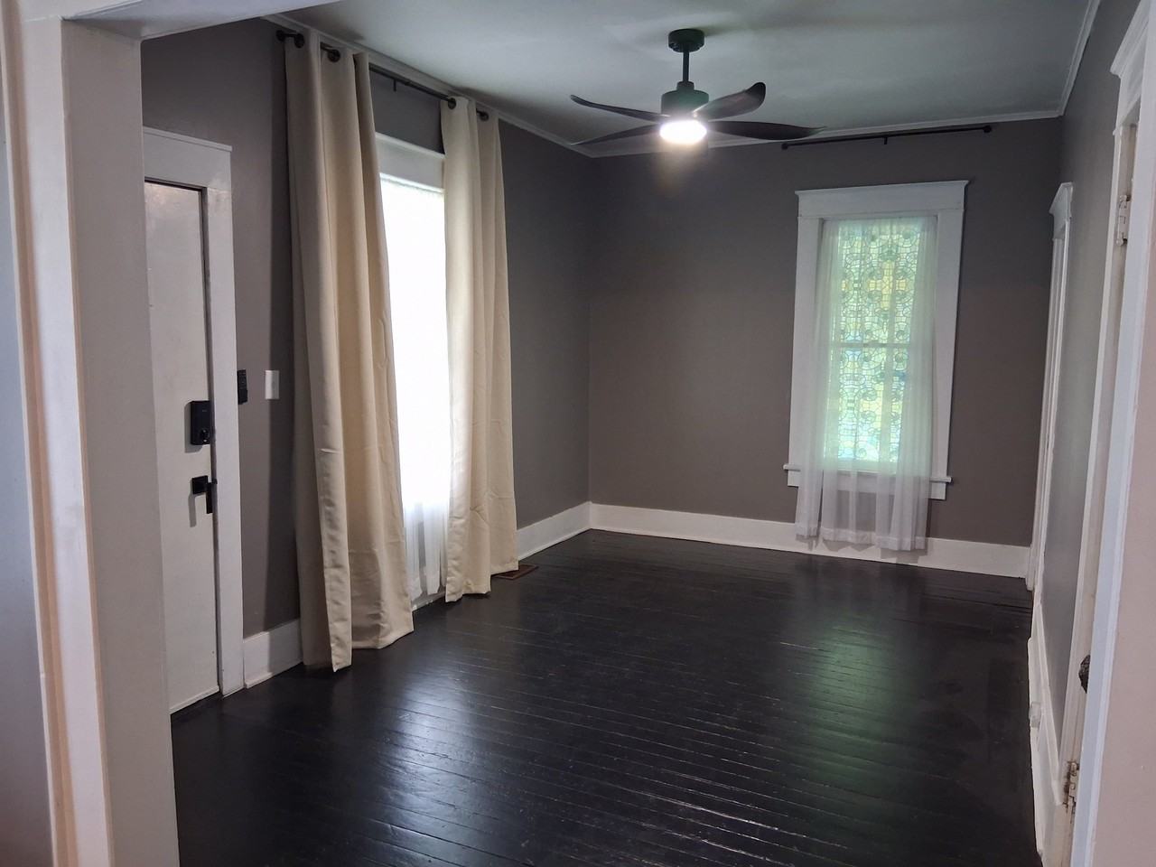 1419 W Archer St - Photo 5 of 20