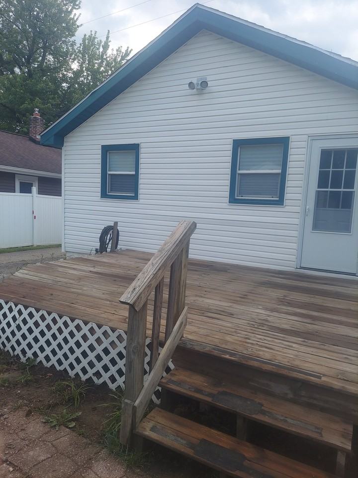 827 Fairyland Ave - Photo 2 of 20