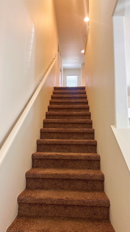 3701 Friendship Ln - Photo 5 of 9