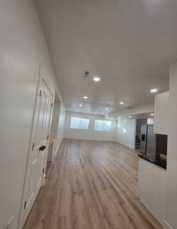 13554 S Watts Ln - Photo 6 of 15