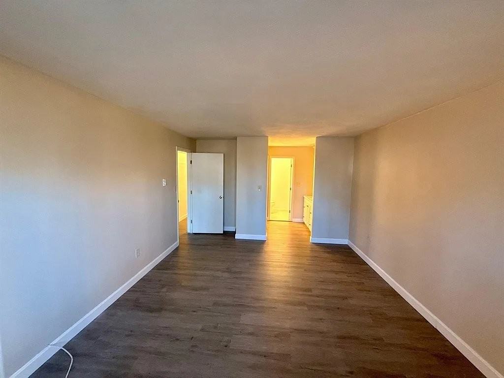 915 Edgell Rd #61 - Photo 2 of 10
