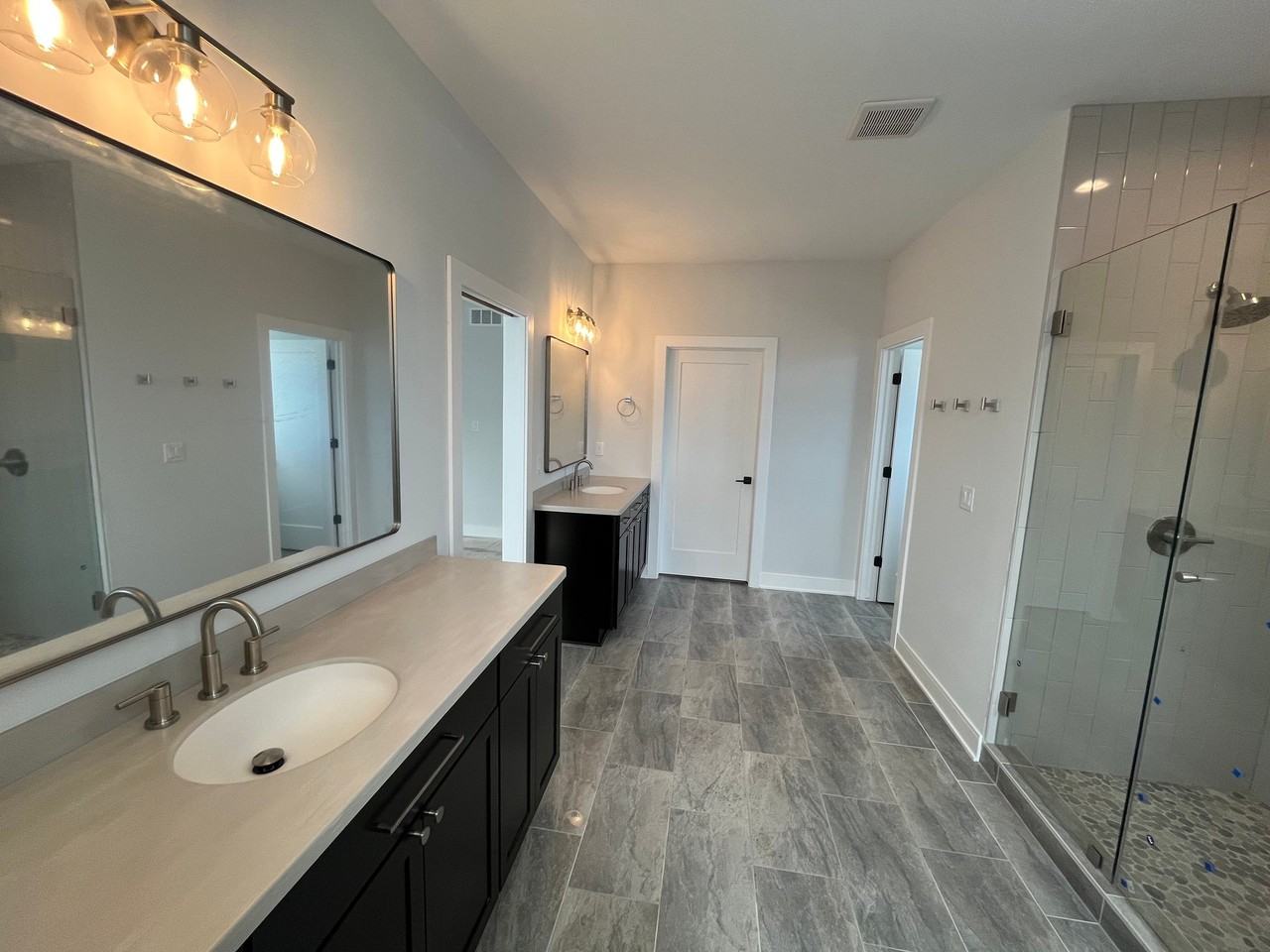 W61N451 Washington Ave #1 - Photo 7 of 9