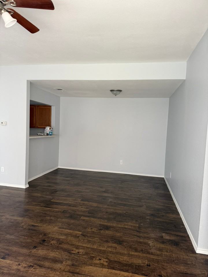 3019 Oak Ridge Pl - Photo 4 of 22