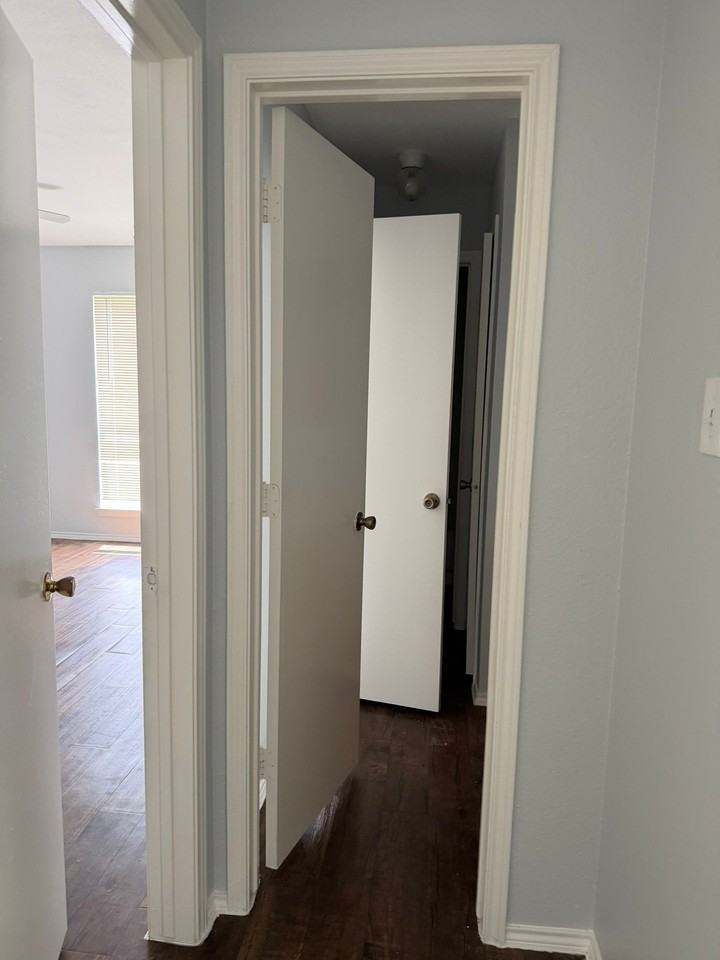 3019 Oak Ridge Pl - Photo 5 of 22