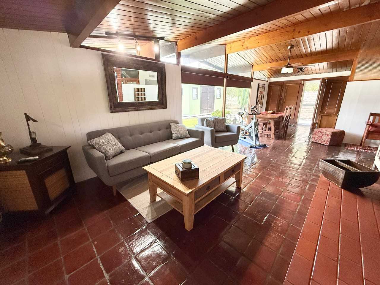 9000 Stanmoor Dr - Photo 2 of 15