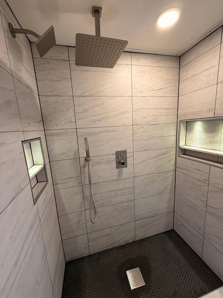 1831 Euclid Ave - Photo 4 of 14