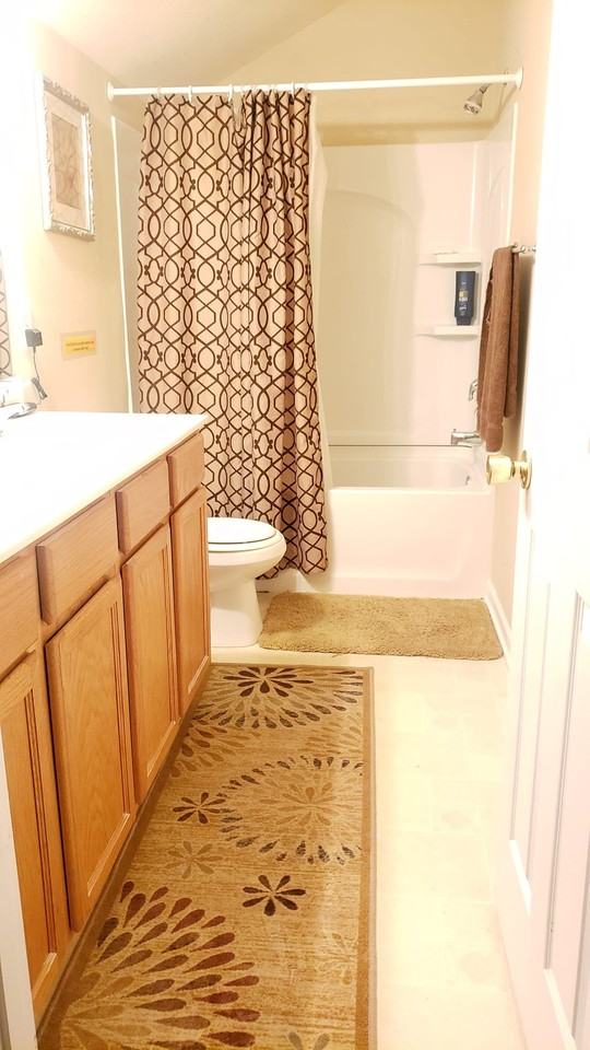 2717 Meadow Knoll Dr #B - Photo 4 of 8