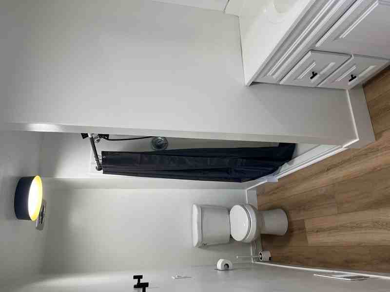 5720 Oakwood Dr - Photo 7 of 20