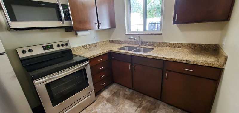 515 E 6th Ave #1 - Photo 2 of 14