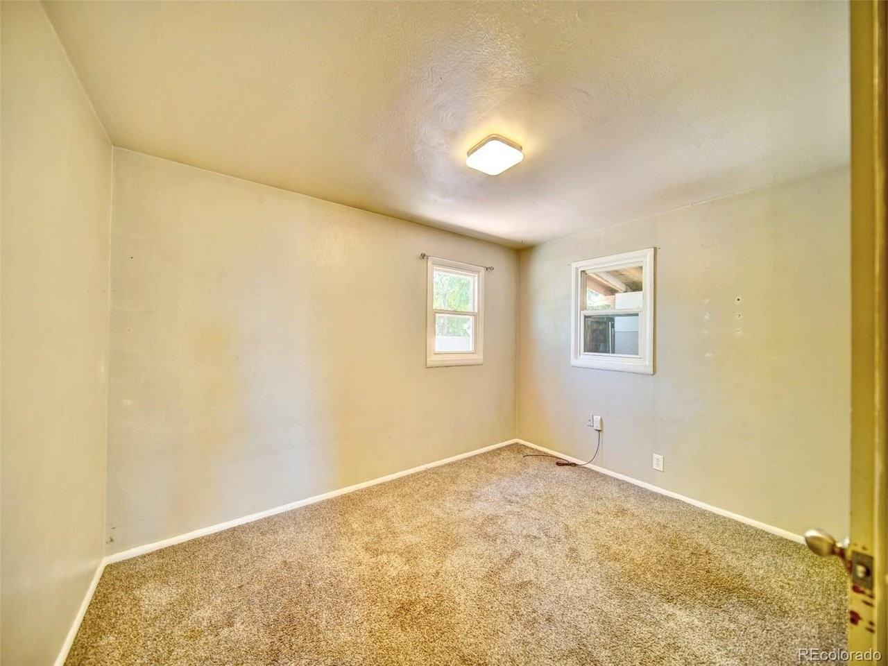 6840 E 77th Pl - Photo 3 of 19