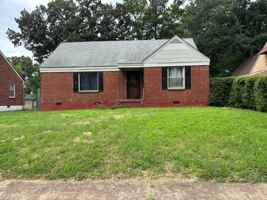 featured image of 3152 Larkspur Dr