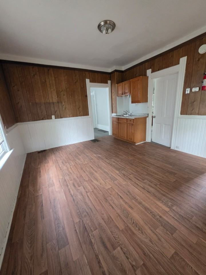 2930 N 1st St - Photo 5 of 9